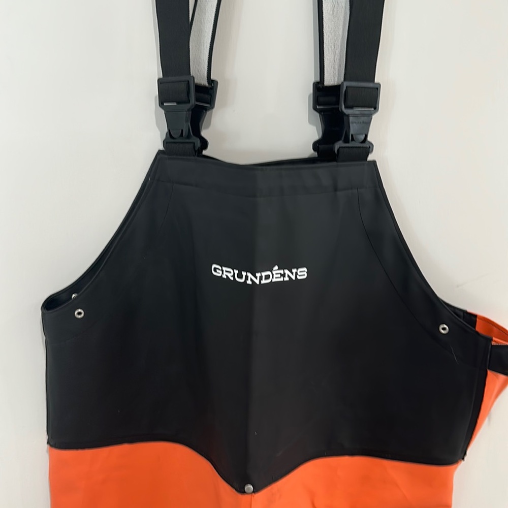 Grundens Bibs only worn once. Just didn’t fit me right